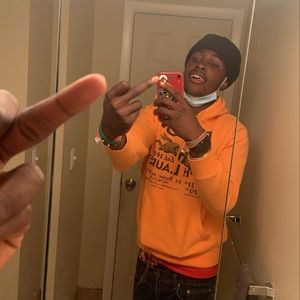 Meet your Posher, Deonte